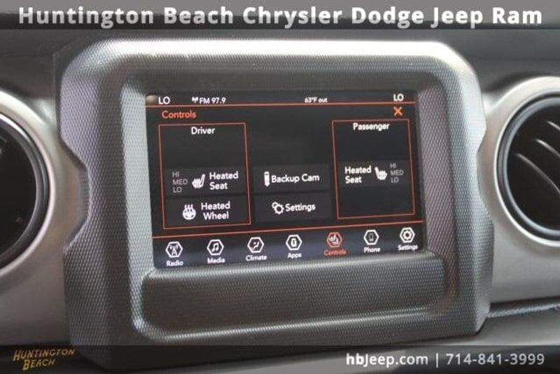 2021 Jeep Wrangler Unlimited WillysImage 25