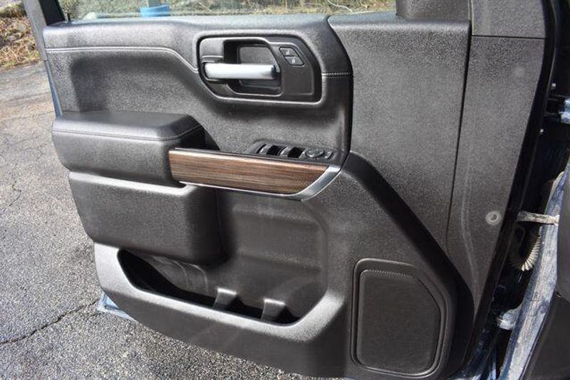 Used 2021 Chevrolet Silverado 1500 RSTImage 34