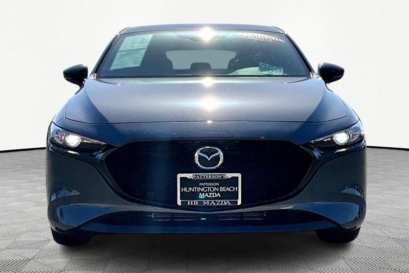 2024 Mazda Mazda3 2.5 S Carbon EditionImage 3