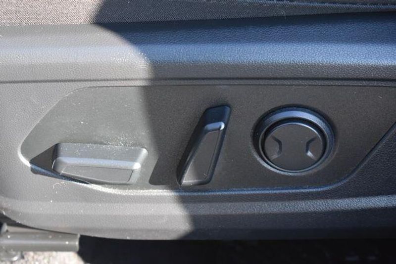 Used 2022 Hyundai Tucson Hybrid LimitedImage 28