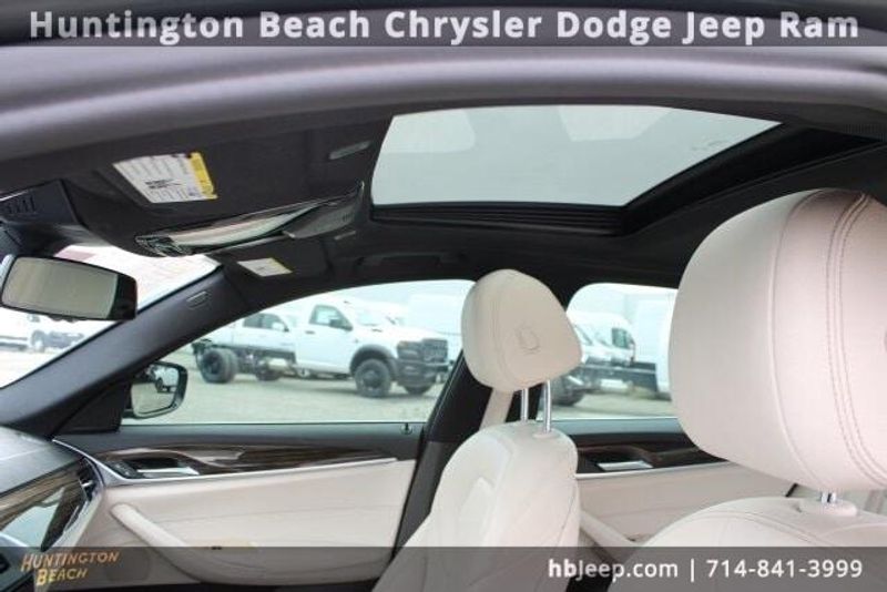 2018 BMW 5 Series 530iImage 30