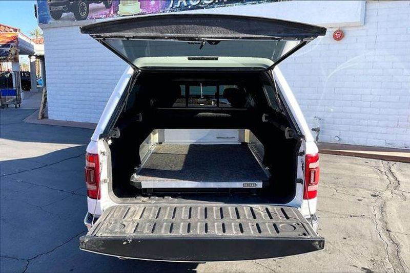 Used 2024 RAM 1500 LimitedImage 34