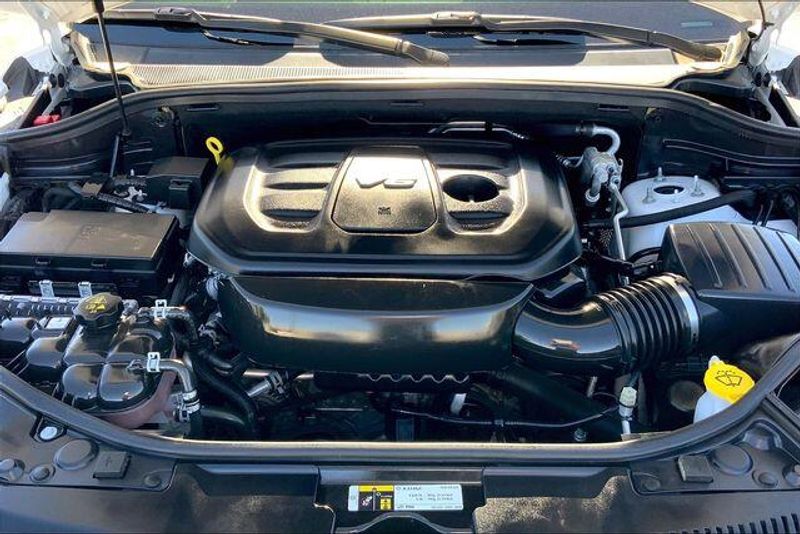 Used 2019 Dodge Durango SXTImage 9