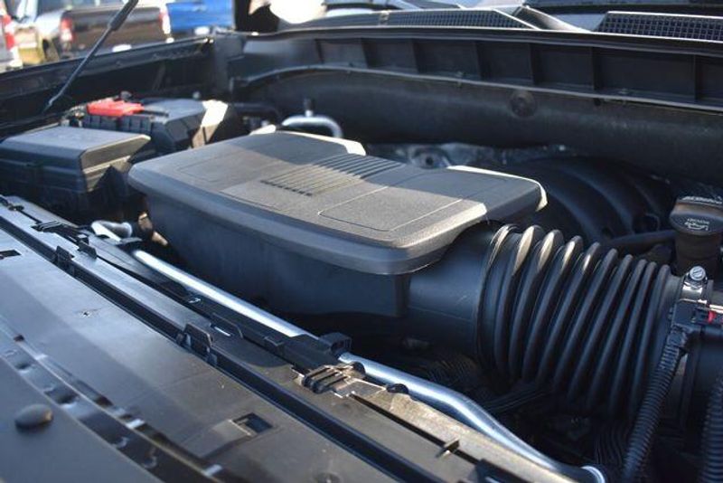 New 2026 Chevrolet Suburban PremierImage 43