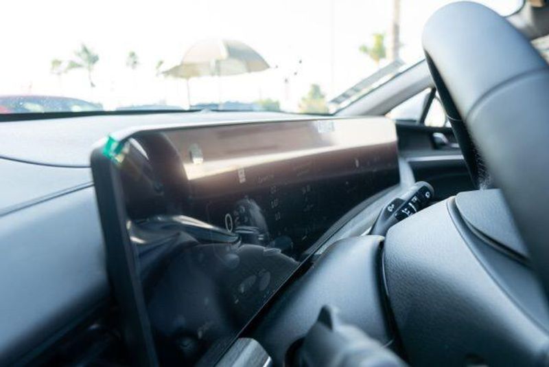 New 2026 Kia K5 EXImage 18