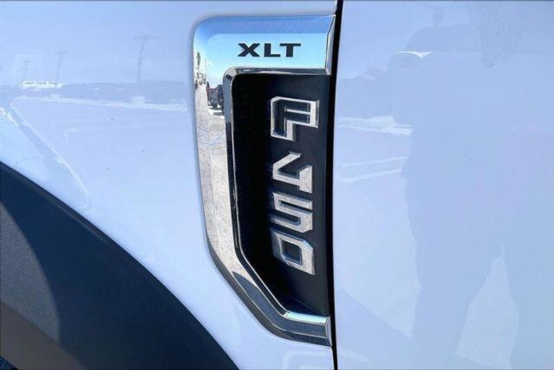 Used 2021 Ford F-450 Chassis XLTImage 7