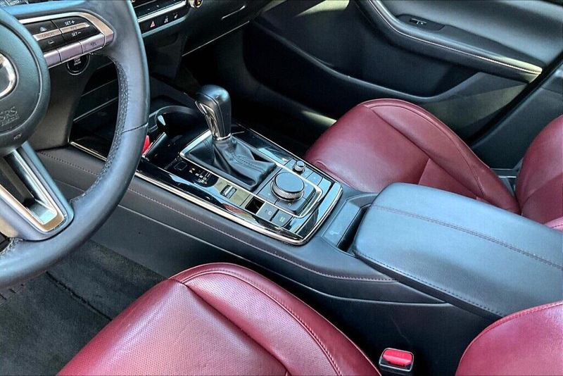 2022 Mazda CX-30 2.5 S Carbon EditionImage 10
