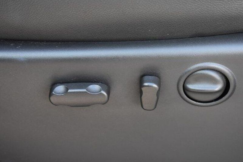 Used 2013 Chevrolet Silverado 2500HD LTZImage 27