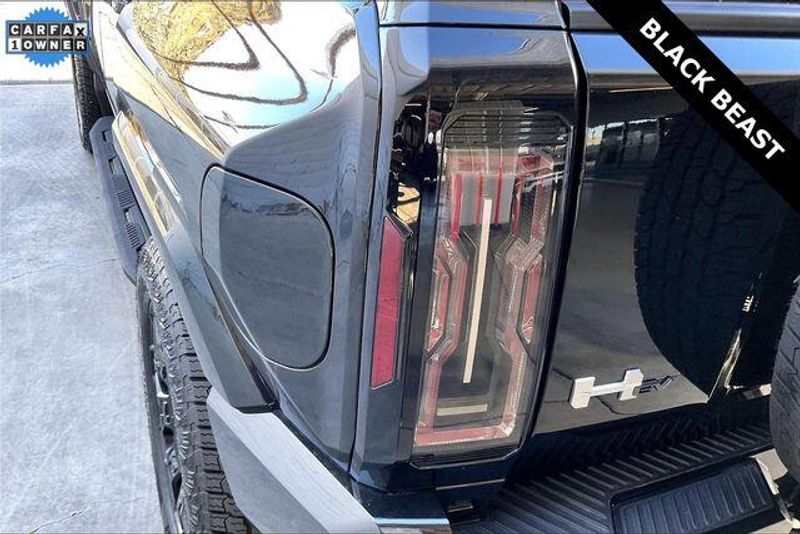Used 2025 GMC HUMMER EV SUV 2XImage 28