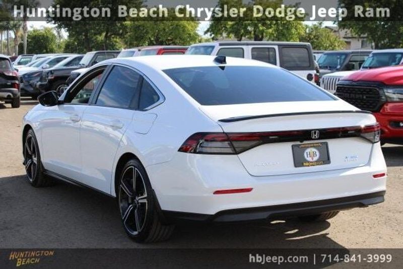 2024 Honda Accord Hybrid SportImage 3
