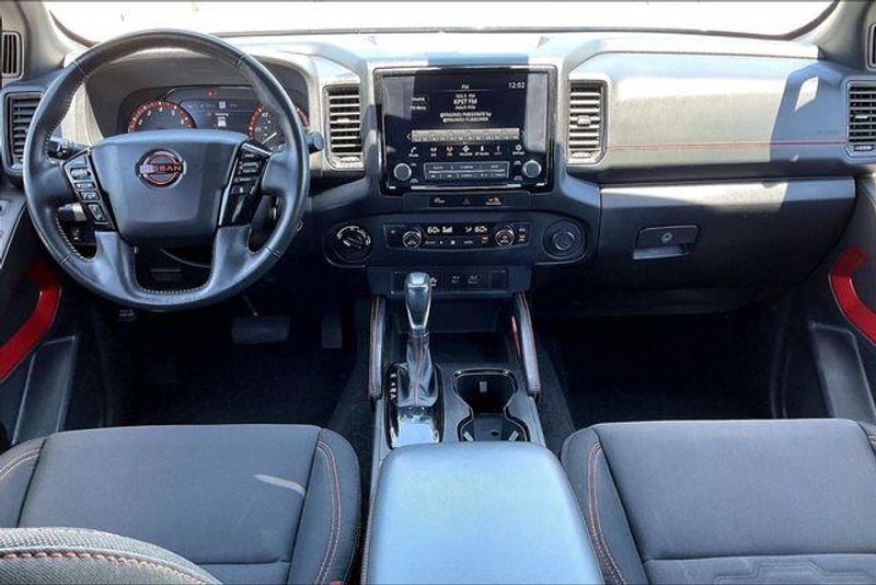 Used 2024 Nissan Frontier PRO-4XImage 15
