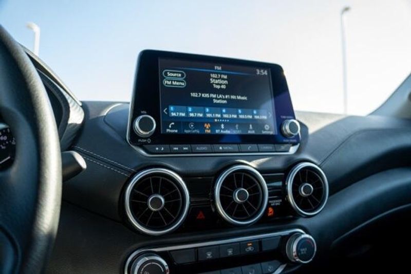 Used 2024 Nissan Sentra SVImage 17