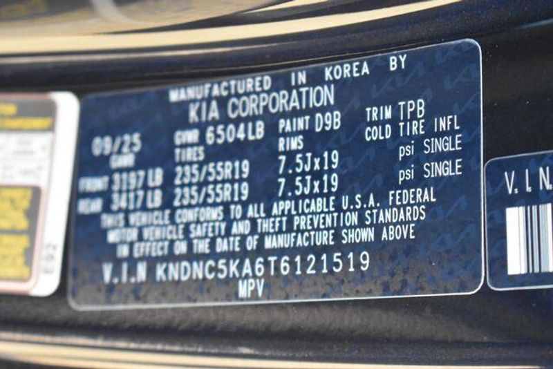 New 2026 Kia Carnival Hybrid EXImage 40