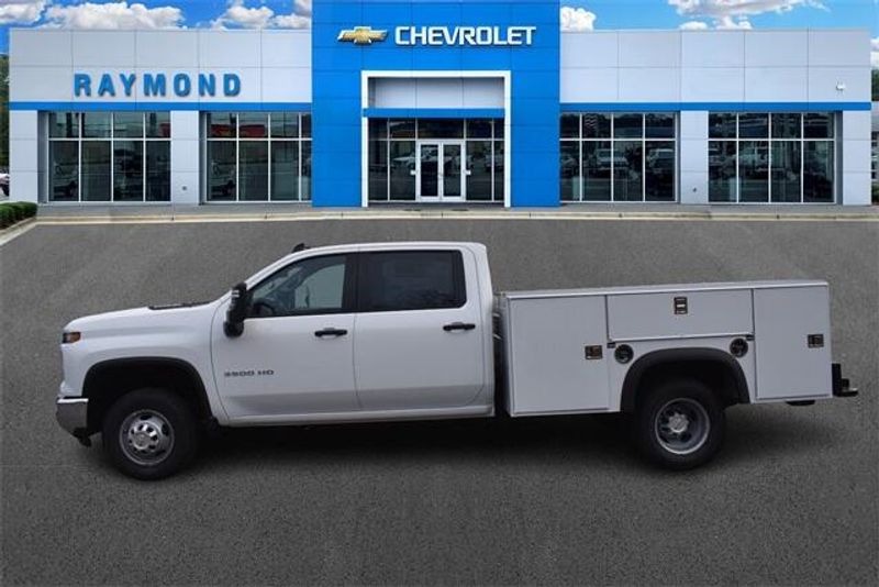 2025 Chevrolet Silverado 3500HD Work TruckImage 6