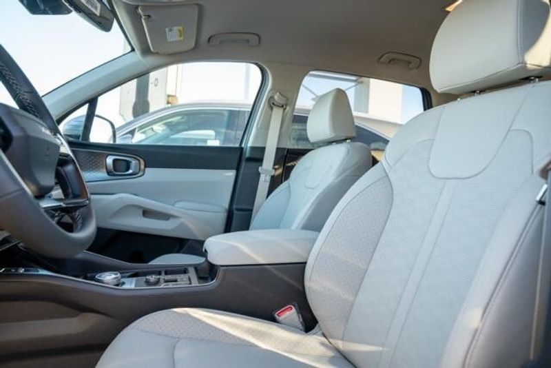 New 2026 Kia Sorento Hybrid EXImage 11