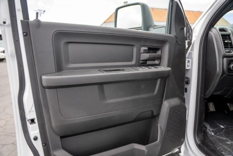 New 2026 RAM 2500 TradesmanImage 15