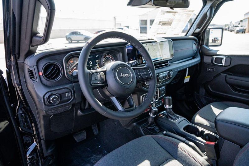 New 2026 Jeep Wrangler RubiconImage 12