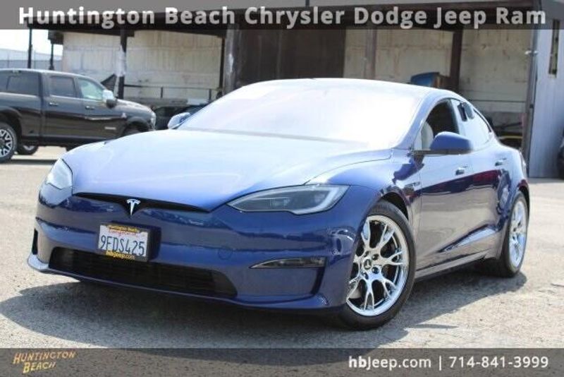 2023 Tesla Model S BaseImage 9