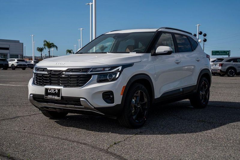 New 2026 Kia Seltos EXImage 3