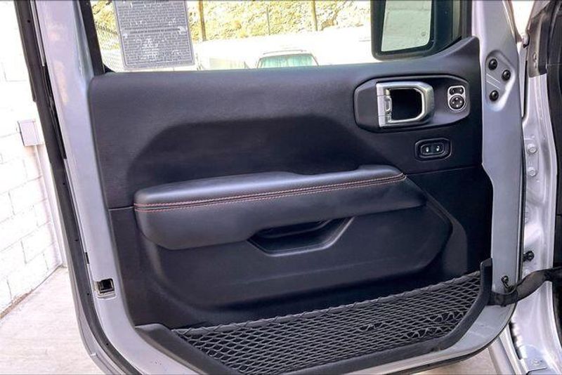 Used 2023 Jeep Gladiator MojaveImage 21