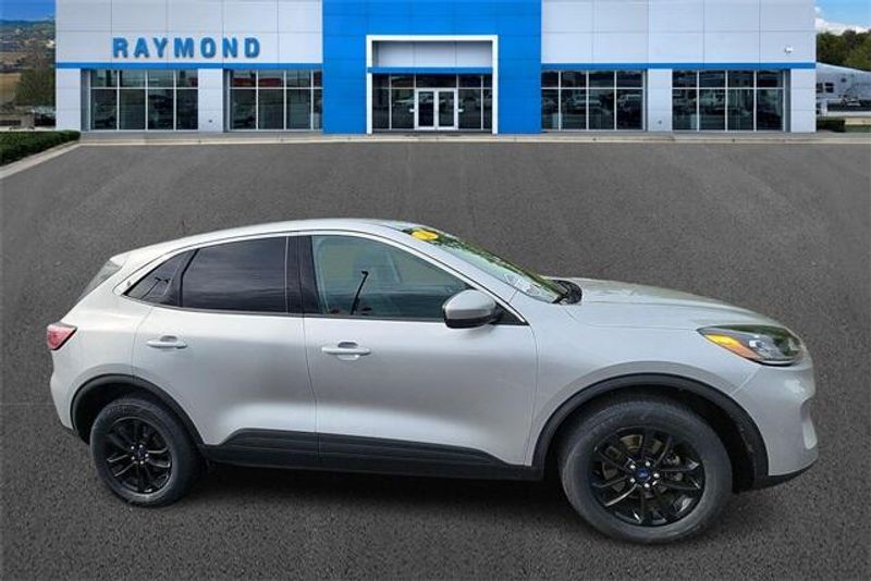 2020 Ford Escape SEImage 9