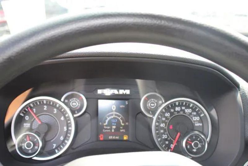 2024 RAM 2500 Tradesman Regular Cab Harbor BodyImage 23