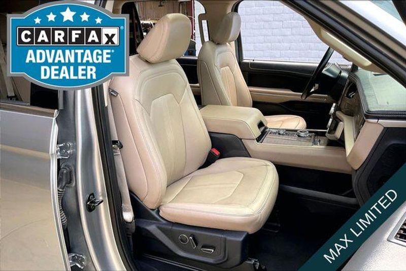 Used 2024 Ford Expedition LimitedImage 6