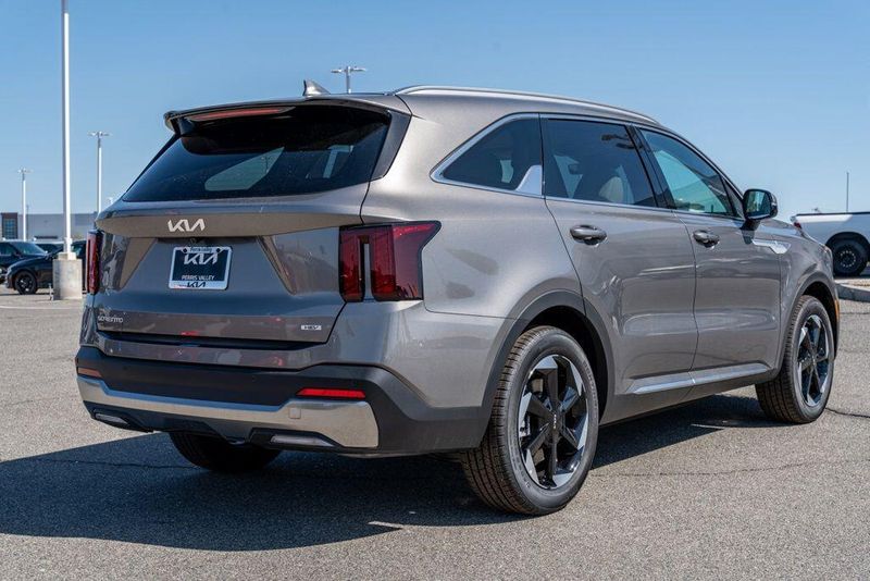 New 2026 Kia Sorento Hybrid EXImage 7