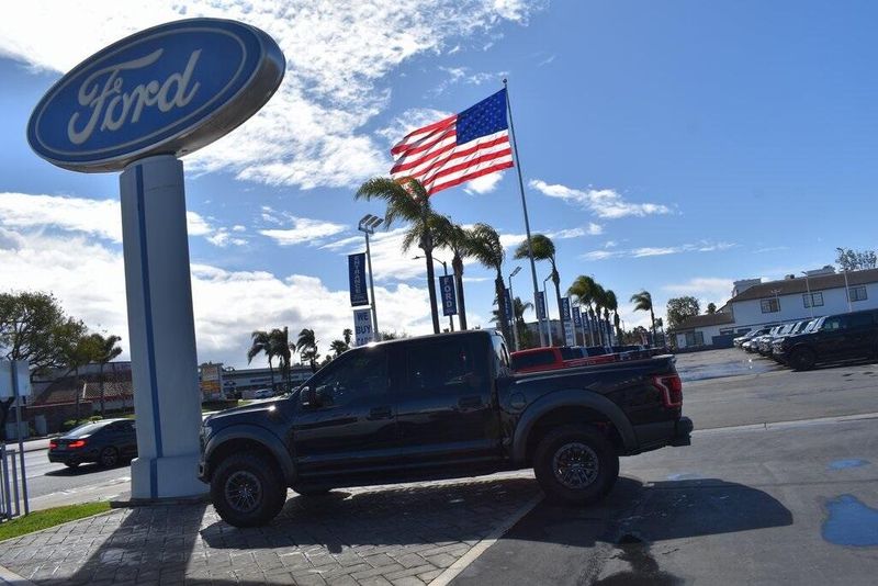 2019 Ford F-150 RaptorImage 24