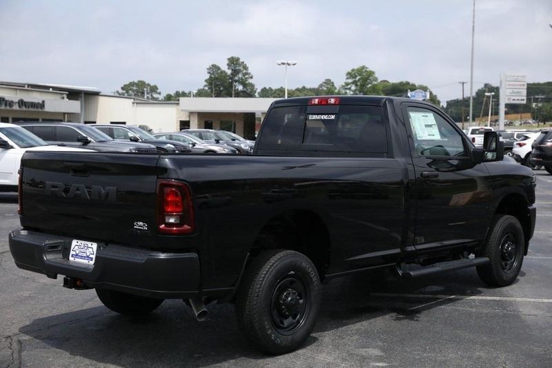 2025 RAM 2500 Tradesman Regular Cab 4x4 8