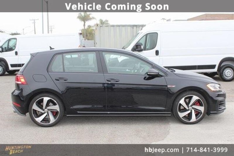 2018 Volkswagen Golf GTI 2.0T SEImage 3