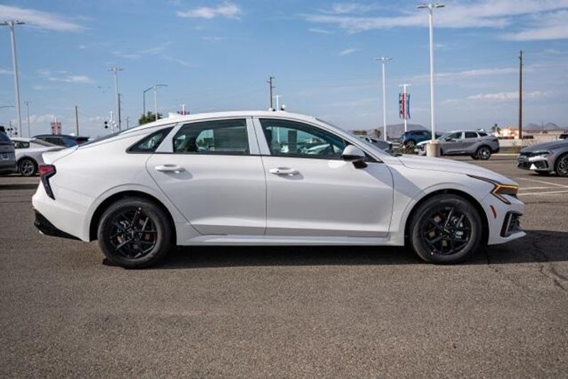 New 2026 Kia K5 LXSImage 8