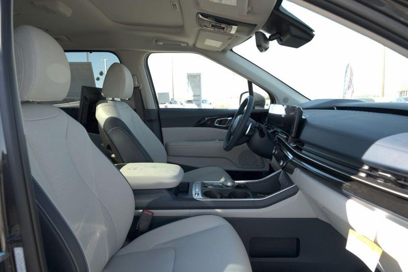 New 2026 Kia Carnival Hybrid SX PrestigeImage 20