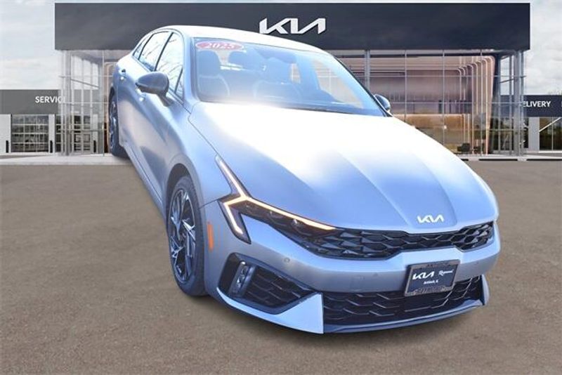 2025 Kia K5 GT-LineImage 9