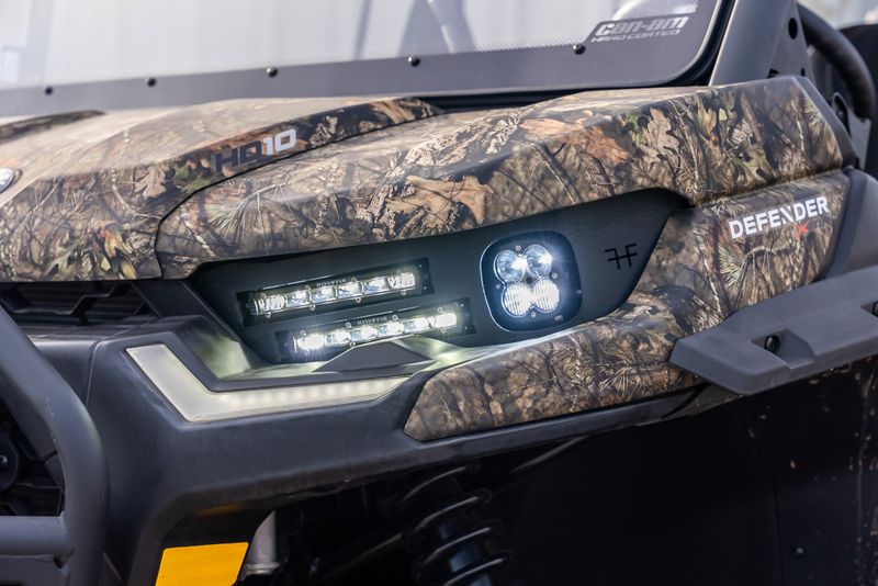 2023 CAN-AM DEFENDER MAX X MR MOSSY OAK BREAK UP COUNTRY CAMO in a CAMO exterior color. Family PowerSports (877) 886-1997 familypowersports.com 