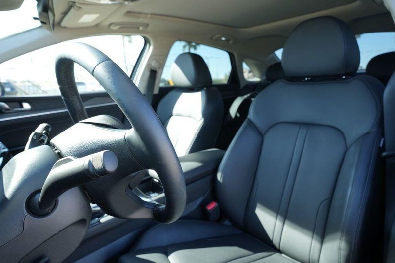 Used 2025 Kia K5 EXImage 13