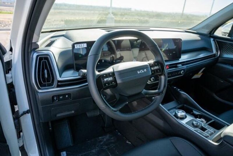New 2026 Kia Sorento Hybrid EXImage 10