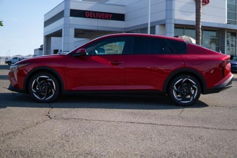 New 2025 Kia K4 EXImage 3