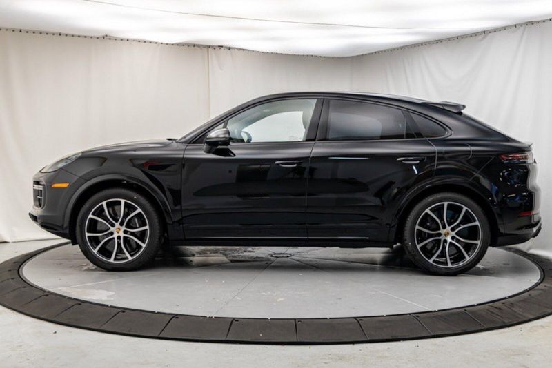 2023 Porsche Cayenne Turbo S E-Hybrid in a Chromite Black Metallic exterior color and Blackinterior. Lotus Manhattan 347-395-5714 lotusmanhattan.com 