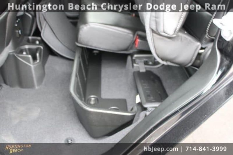 2022 Jeep Gladiator OverlandImage 47