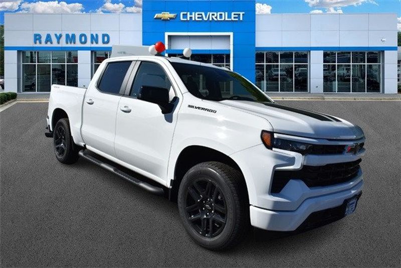 2024 Chevrolet Silverado 1500 RSTImage 1