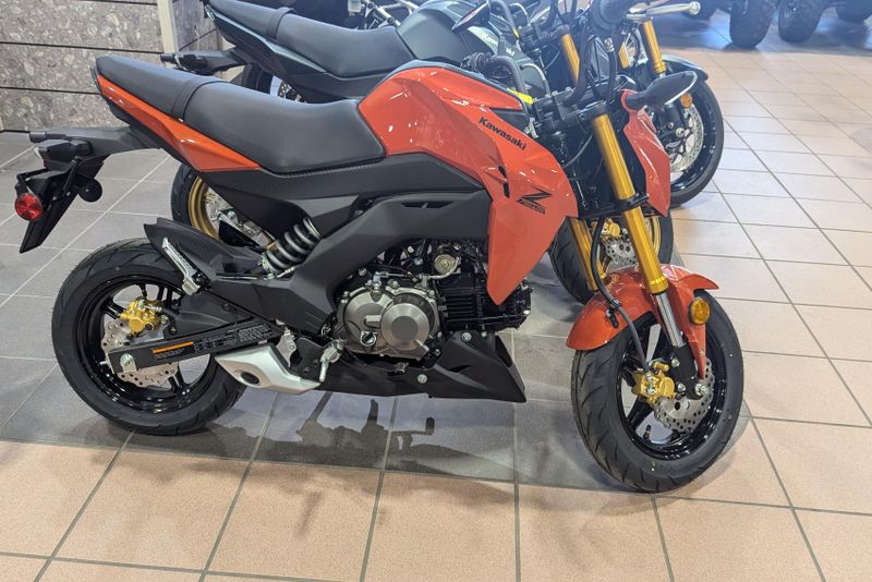 2025 KAWASAKI Z125 PRO BASE 