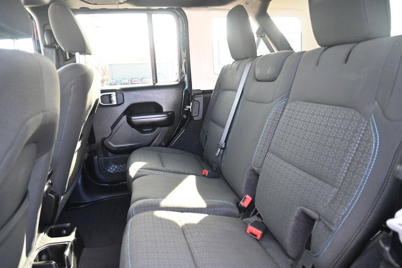2021 Jeep Wrangler Unlimited IslanderImage 13