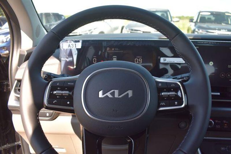 New 2026 Kia Carnival LXSImage 27
