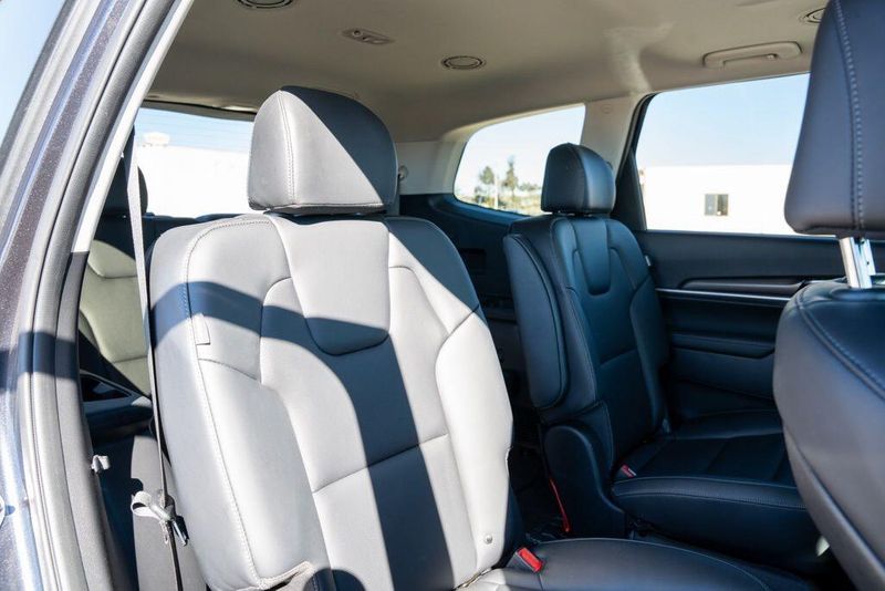 Used 2025 Kia Telluride SImage 20