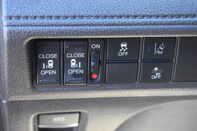 Used 2018 Honda Odyssey EXImage 23