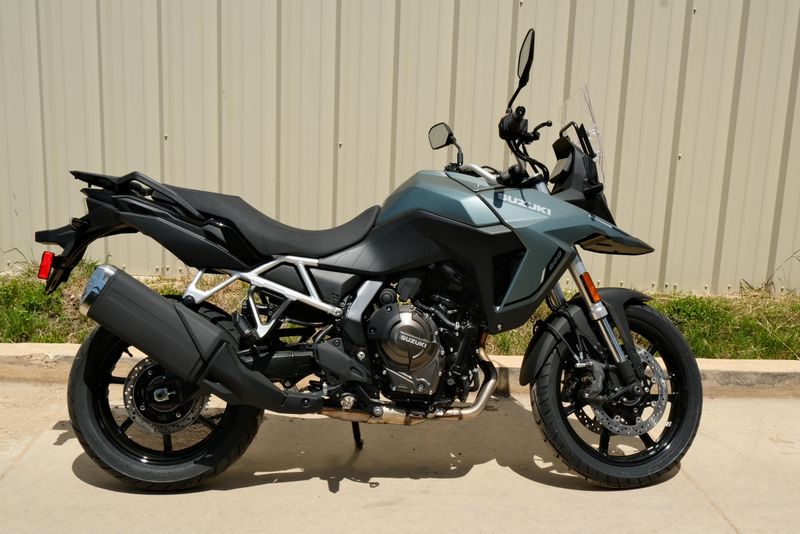 2024 SUZUKI VSTROM 800 METALLIC MATTE STEEL GREEN 