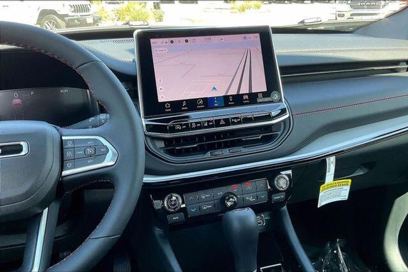 New 2026 Jeep Compass Trailhawk 4x4Image 5