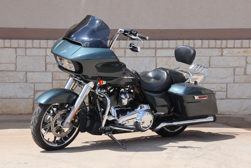 2020 HARLEY Road Glide Base 