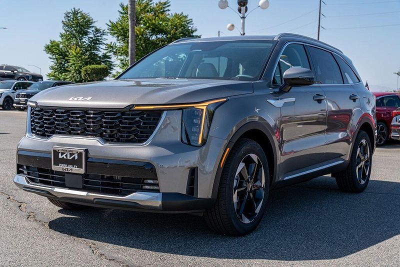 New 2026 Kia Sorento Hybrid EXImage 3